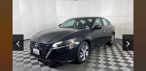 Nissan Altima 2024