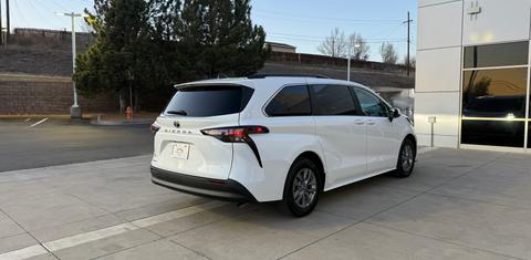 Toyota Sienna 2026