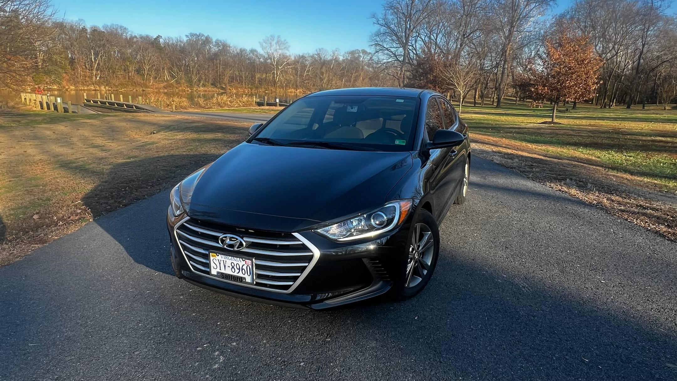 Hyundai Elantra 2017 in Fredericksburg, VA