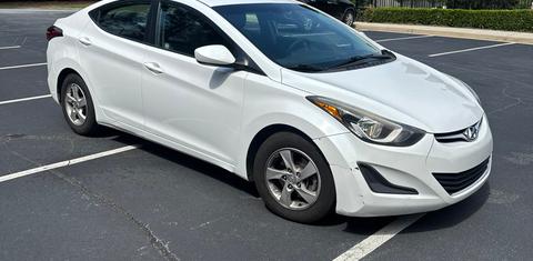 Hyundai Elantra 2015