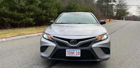 Toyota Camry 2019
