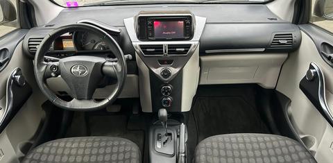 Scion iQ 2014
