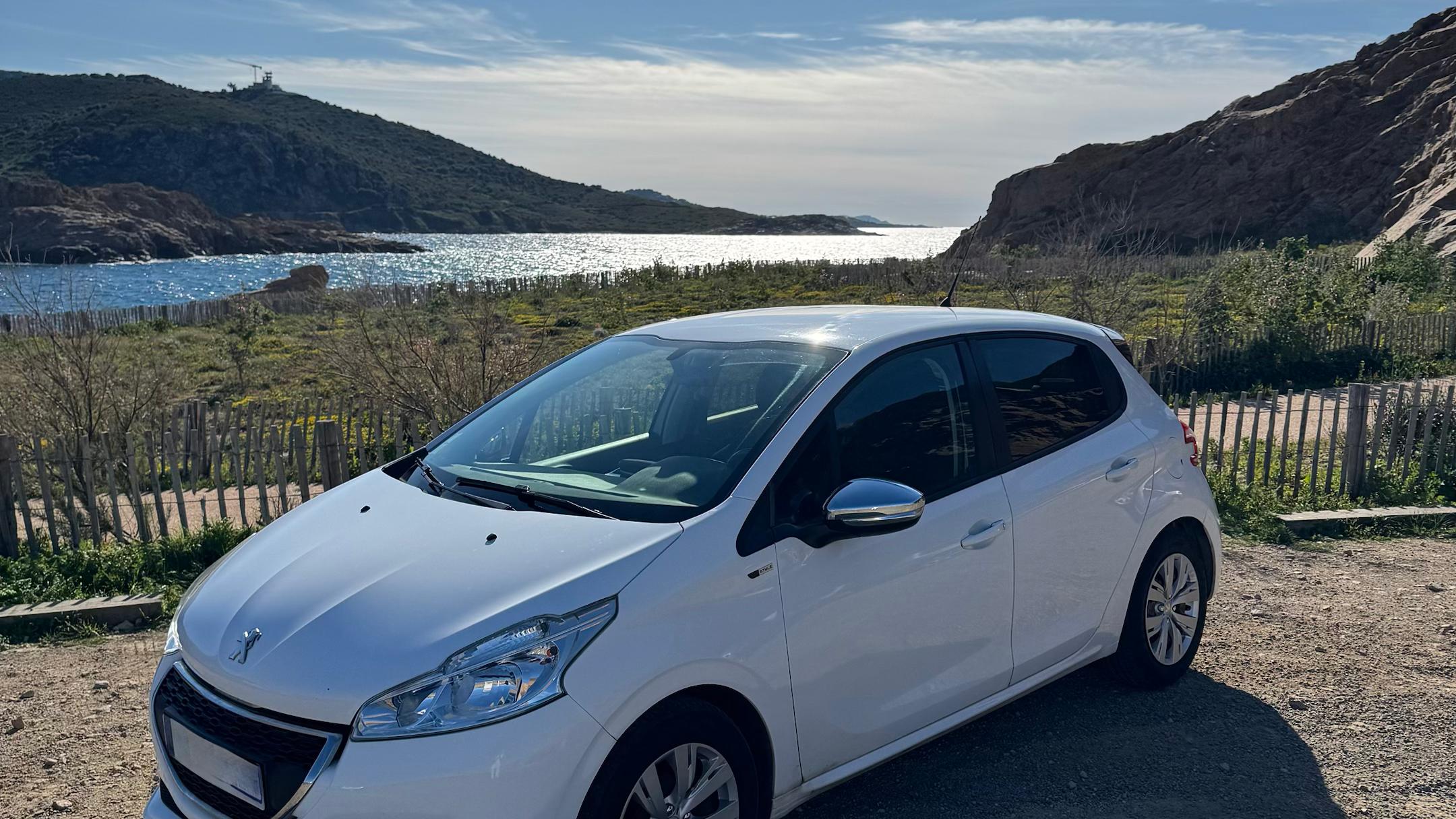 Peugeot 208 2015 à Monticello