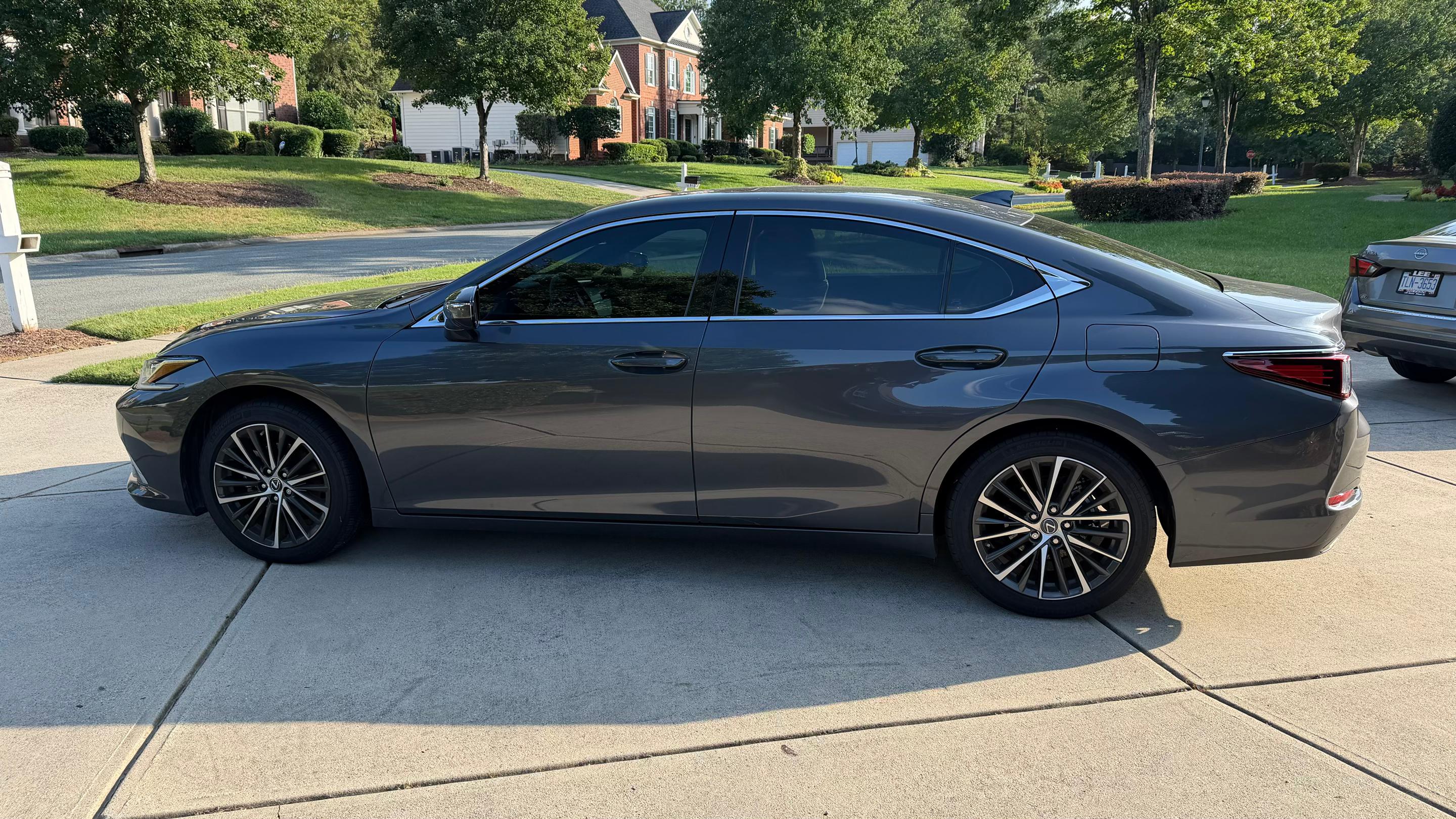 Lexus ES 2025 in Charlotte, NC