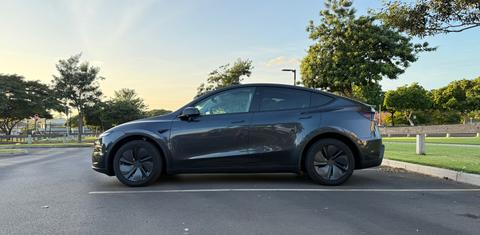 Tesla Model Y 2026