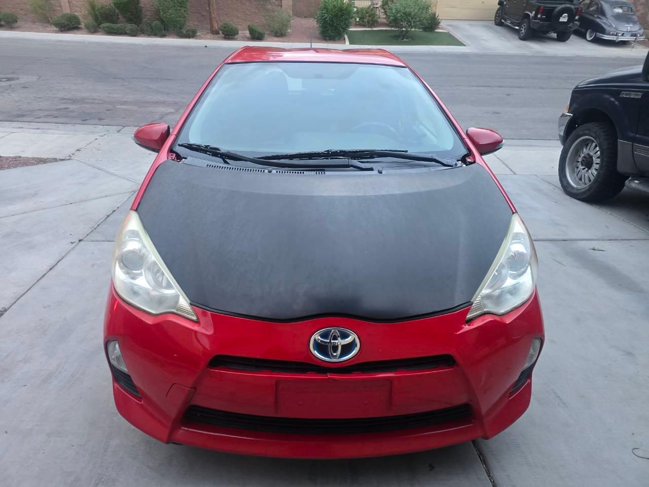 Toyota Prius c 2013 in 