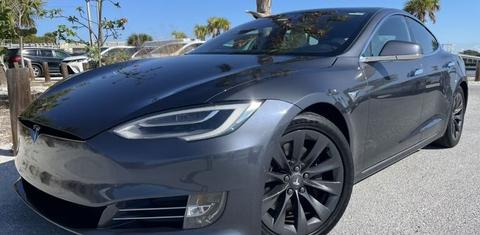 Tesla Model S 2019