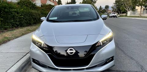 Nissan LEAF 2023