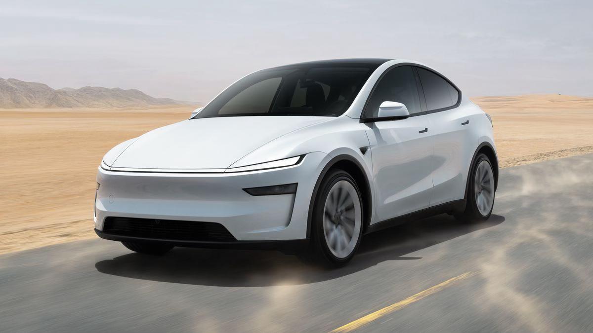 Tesla Model Y 2026 in Overland Park, KS