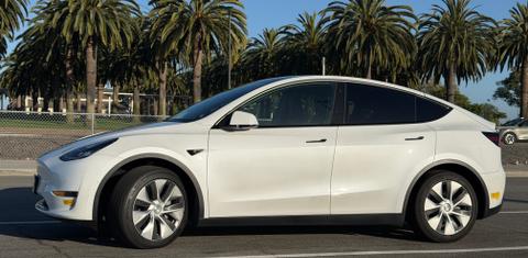 Tesla Model Y 2021