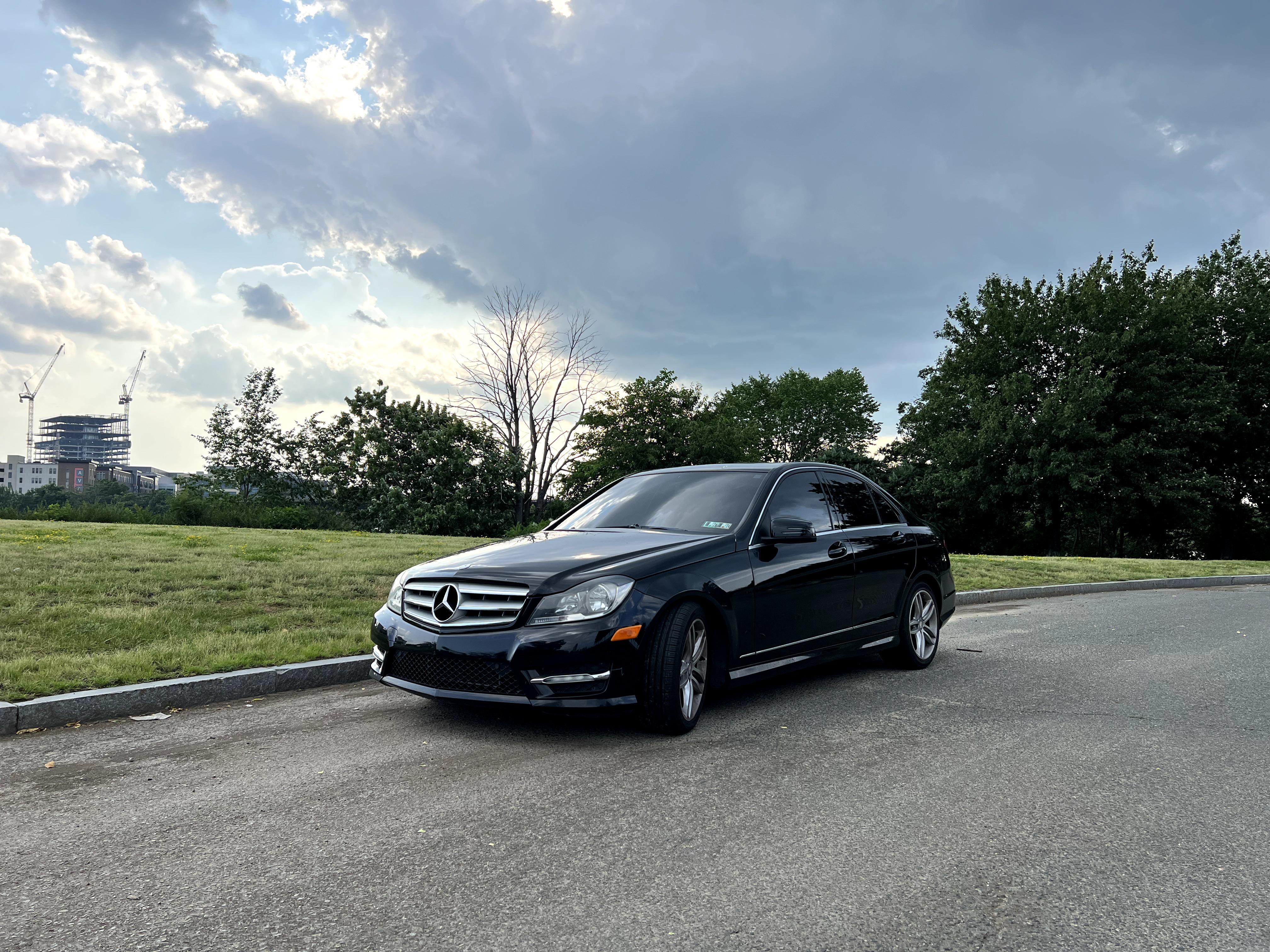 Mercedes-Benz C-Class 2012 in 