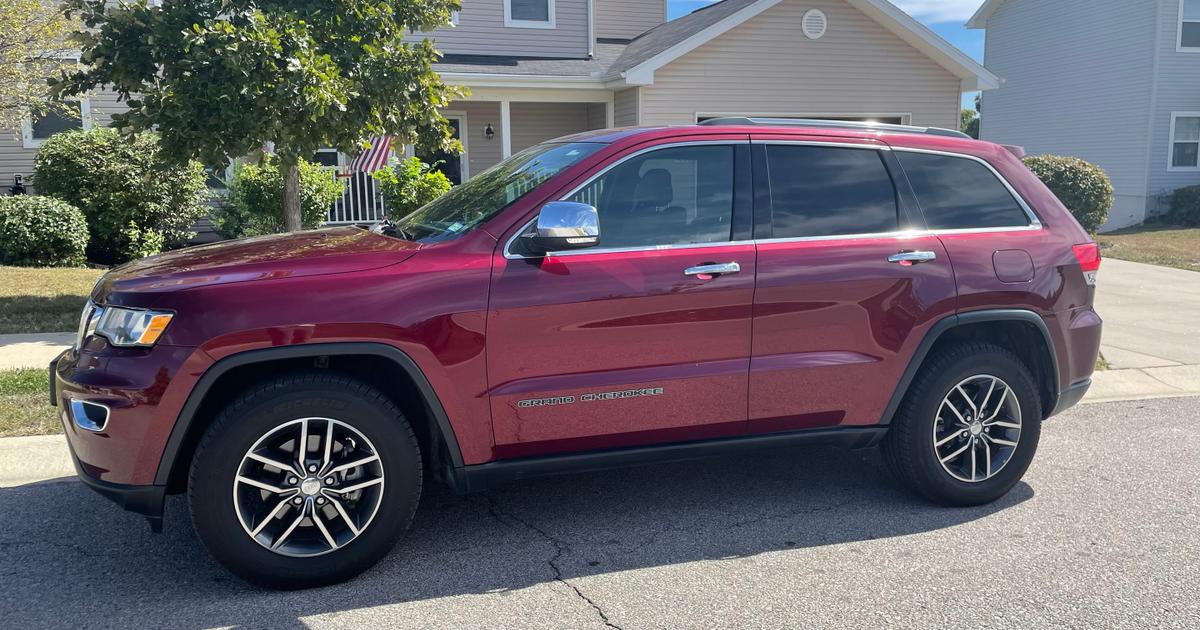 Jeep Grand Cherokee 2017 rental in Waipahu, HI by Bryan A. Turo