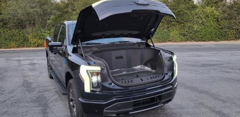 Ford F-150 Lightning 2025