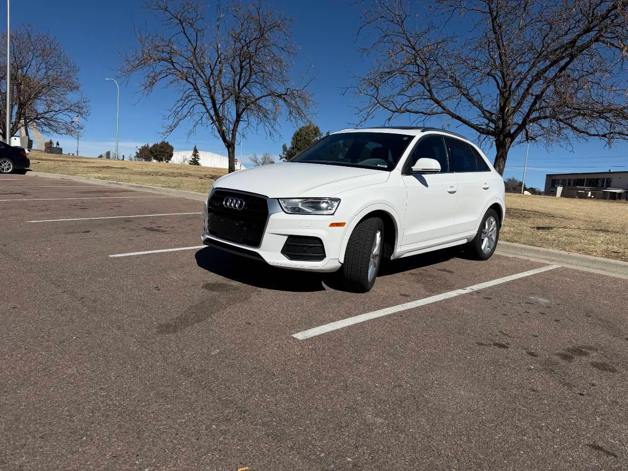 Audi Q3 2016 in 