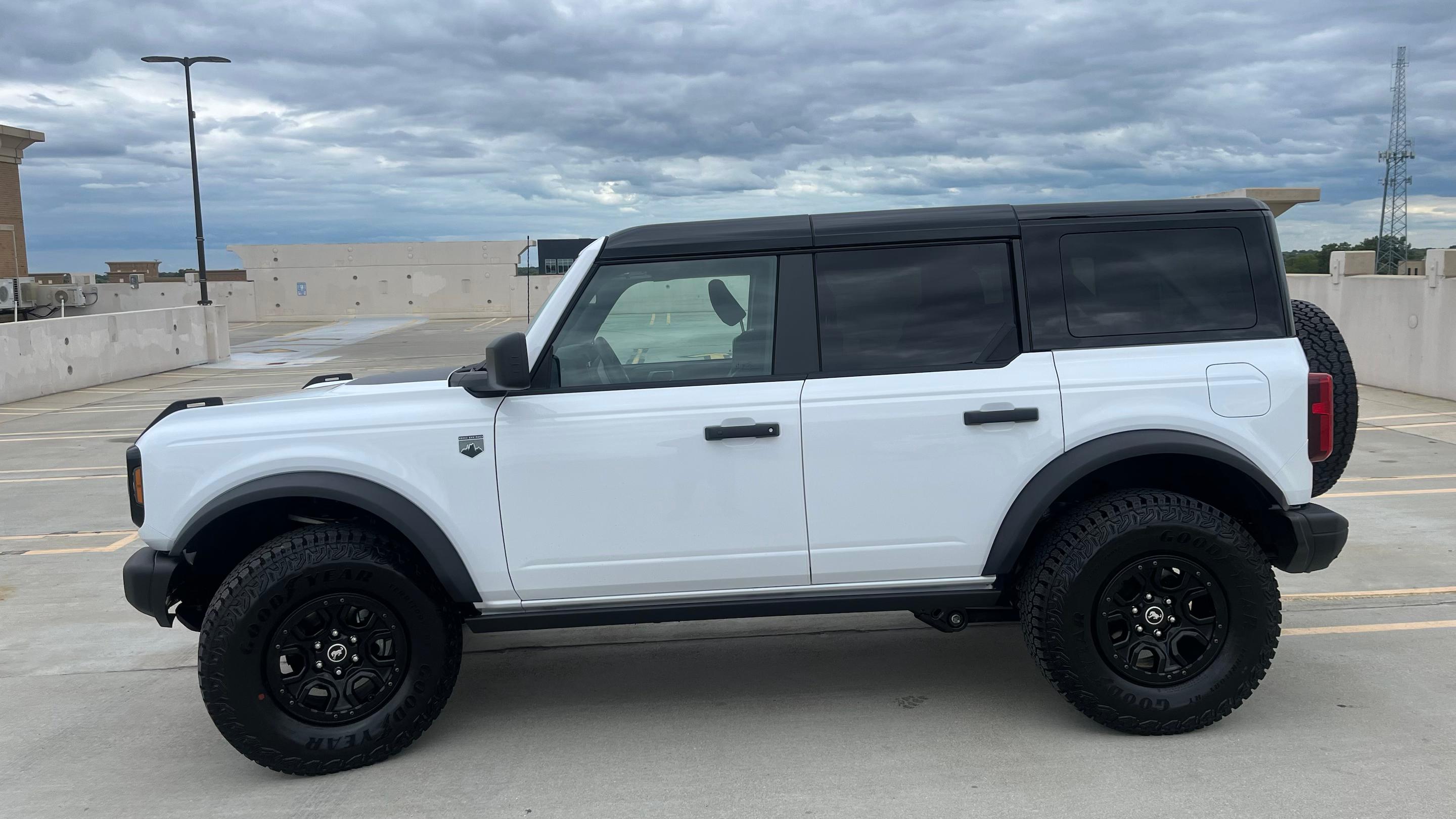 Ford Bronco 2025 in Inkster, MI