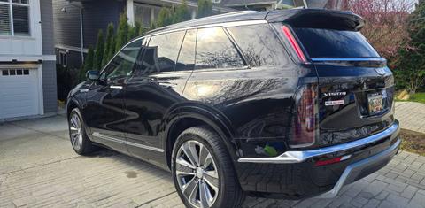 Cadillac VISTIQ 2026