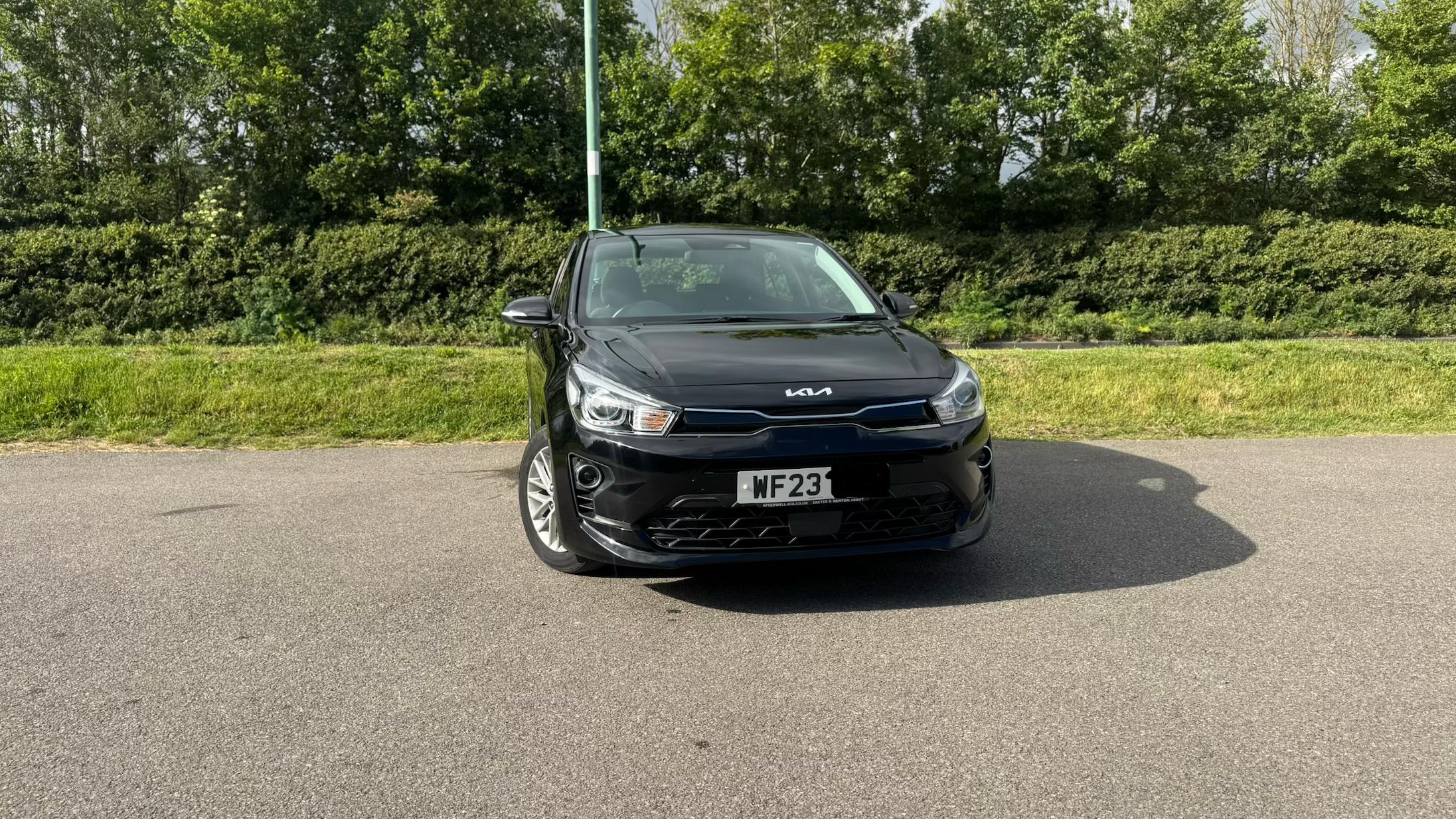 Kia Rio 2023 in London