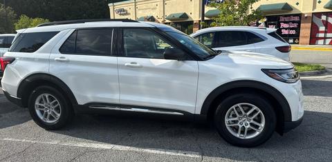 Ford Explorer 2025
