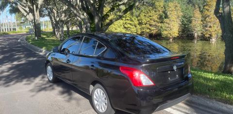 Nissan Versa 2015