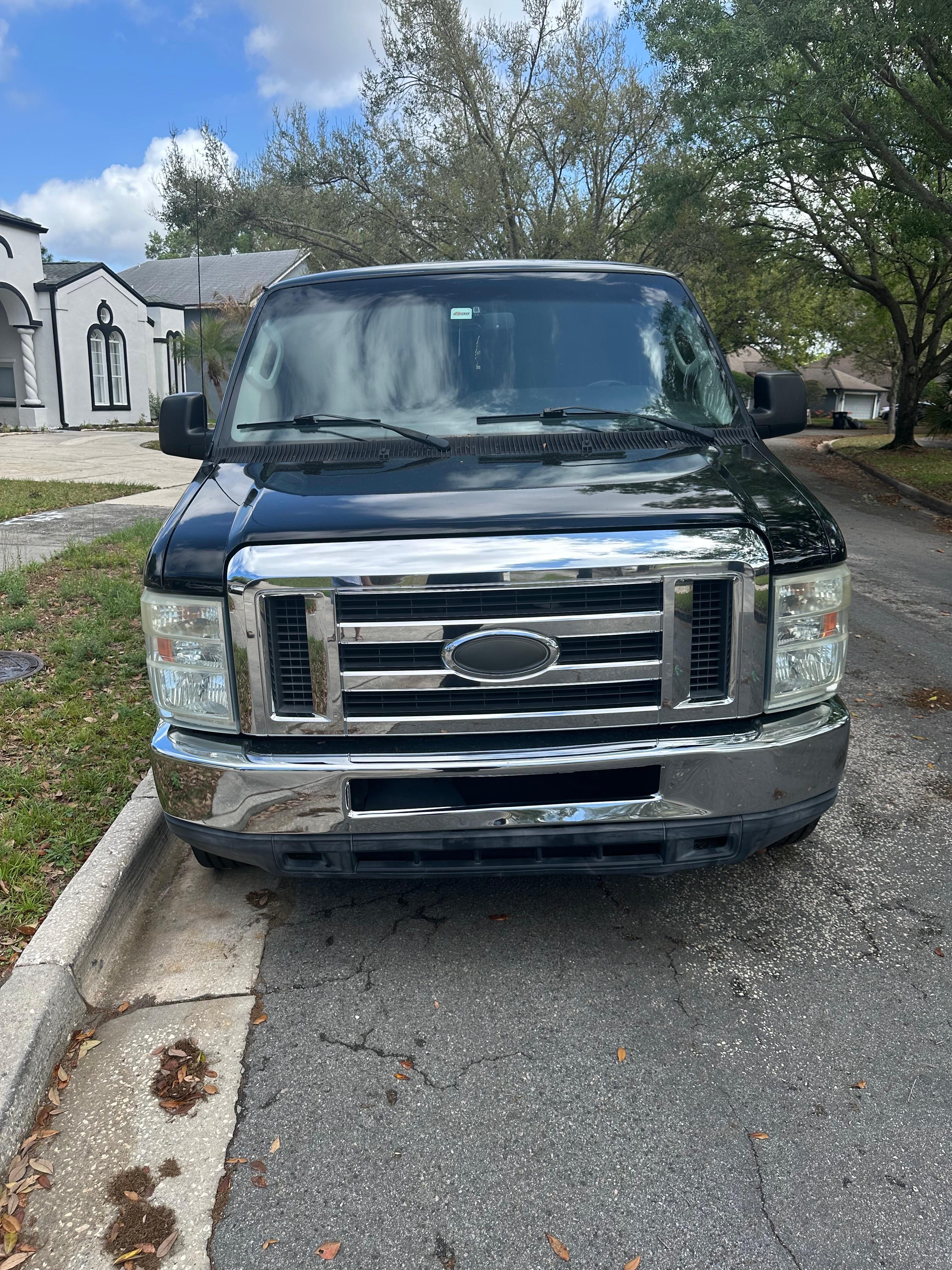Ford Econoline 2014 in Orlando, FL