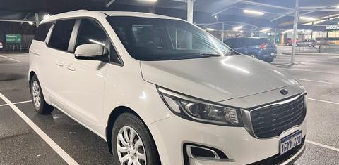 Kia CARNIVAL 2018