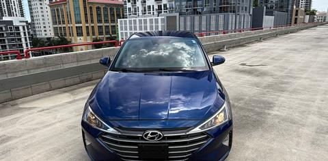 Hyundai Elantra 2020