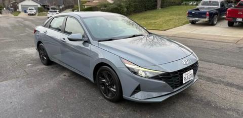 Hyundai Elantra 2021