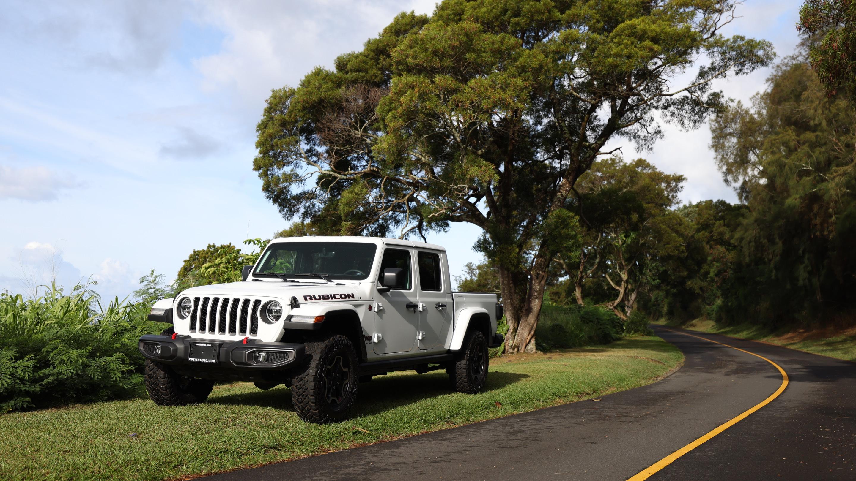 Jeep Gladiator 2021 rental in Honolulu, HI by Lance and Paveena B. | Turo