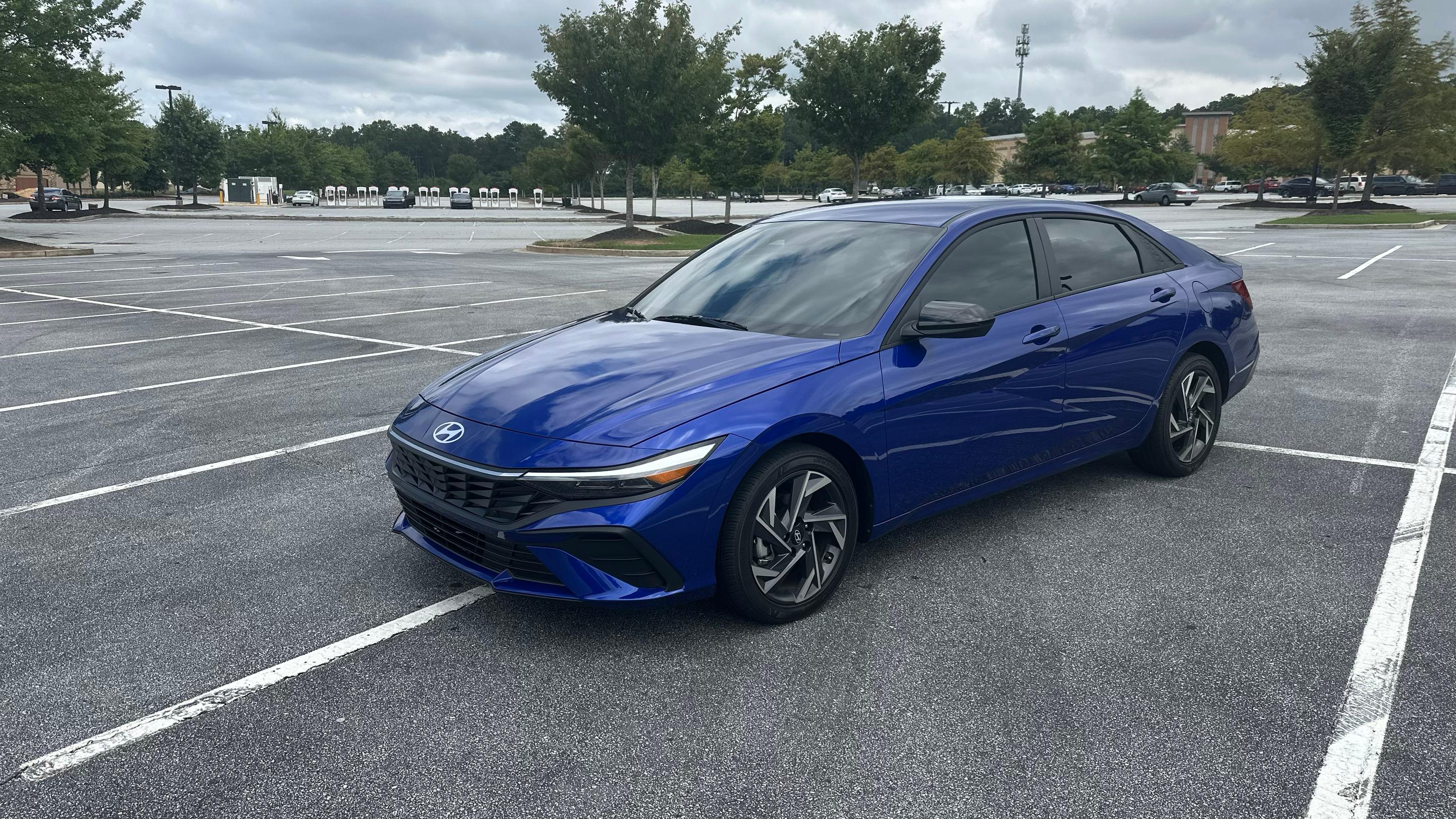 Hyundai Elantra 2025 in Grayson, GA