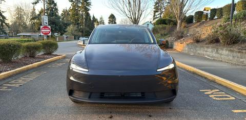 Tesla Model Y 2026