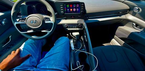 Hyundai Elantra 2023