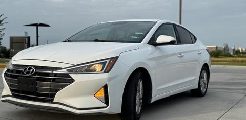 Hyundai Elantra 2019