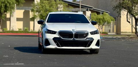 BMW i5 2024