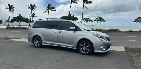 Toyota Sienna 2015