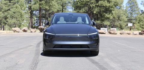 Tesla Model Y 2026