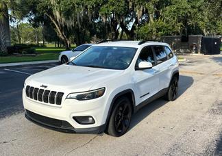 Jeep Cherokee car