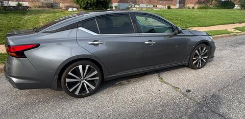 Nissan Altima 2020