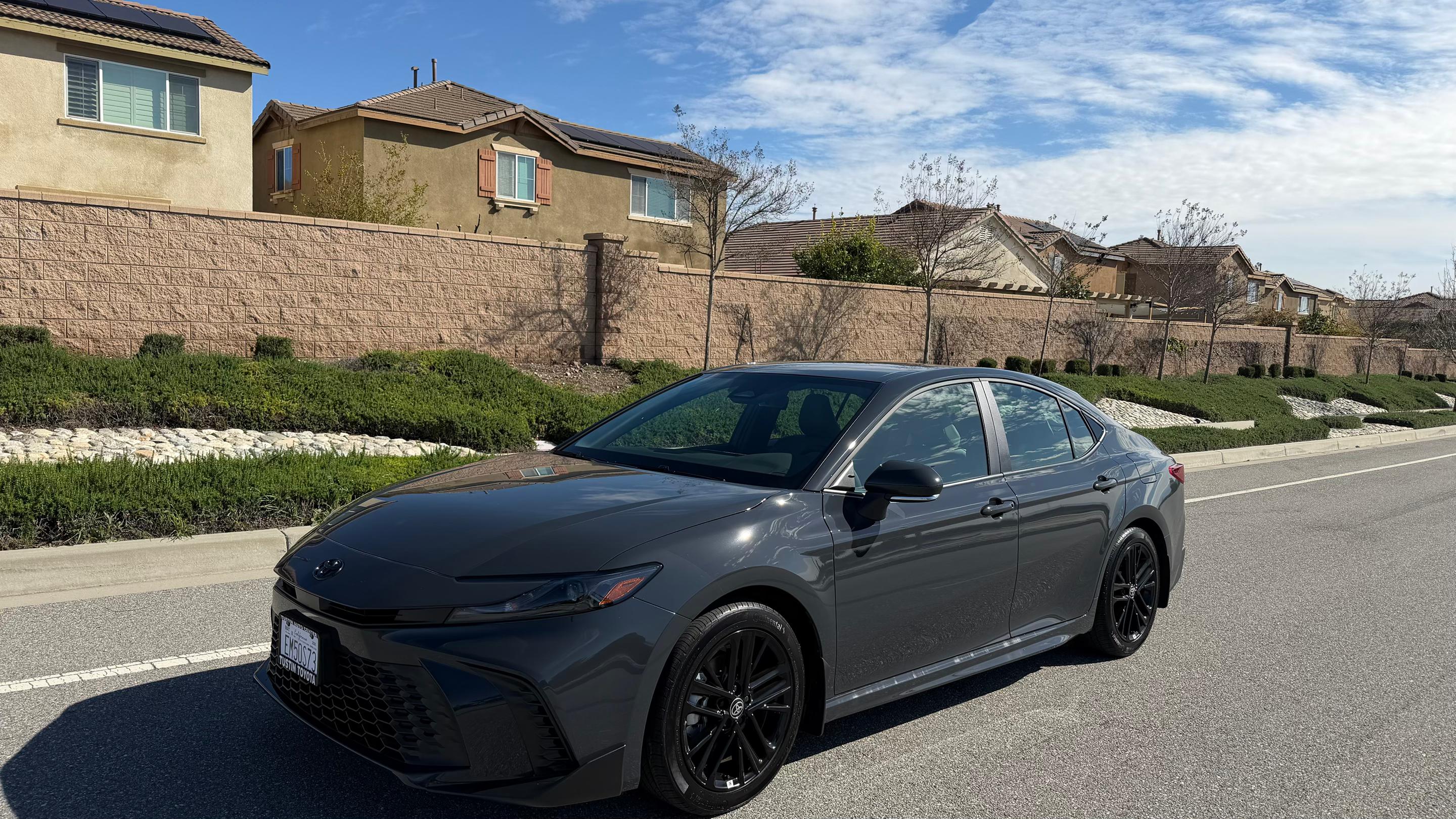 Toyota Camry Hybrid 2026 in Fontana, CA