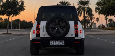 Land Rover DEFENDER 2023
