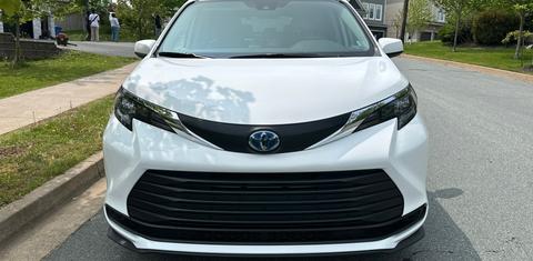 Toyota Sienna 2024