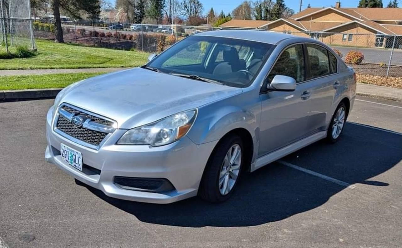 Subaru Legacy 2014 in Salem, OR