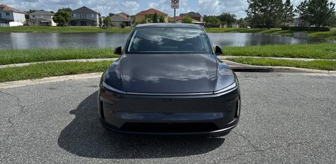 Tesla Model Y 2026
