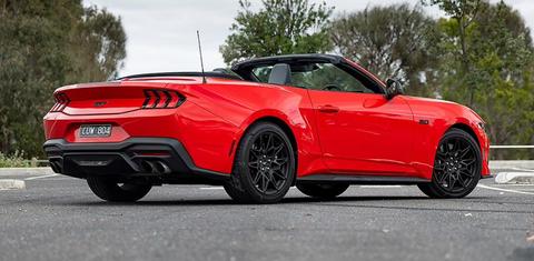 Ford MUSTANG 2024