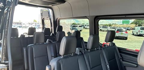 Mercedes-Benz Sprinter 2025