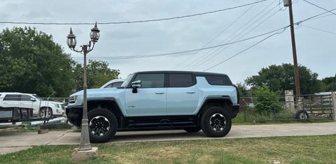 GMC HUMMER EV SUV 2025