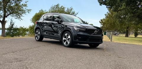 Volvo XC40 2023