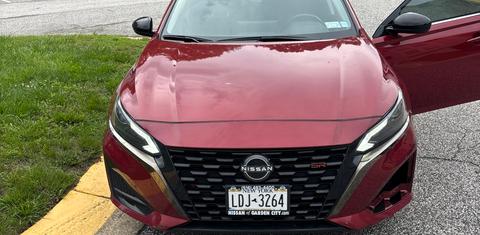 Nissan Altima 2023