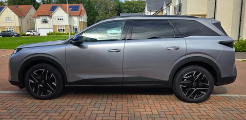 Peugeot 5008 2025