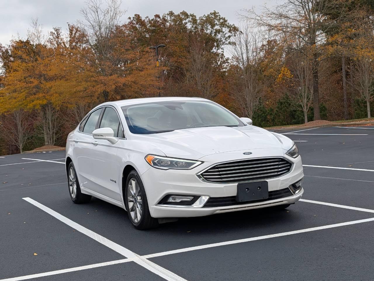 Ford Fusion Hybrid 2017 in Sugar Hill, GA