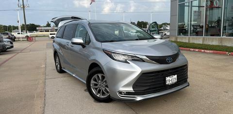 Toyota Sienna 2023
